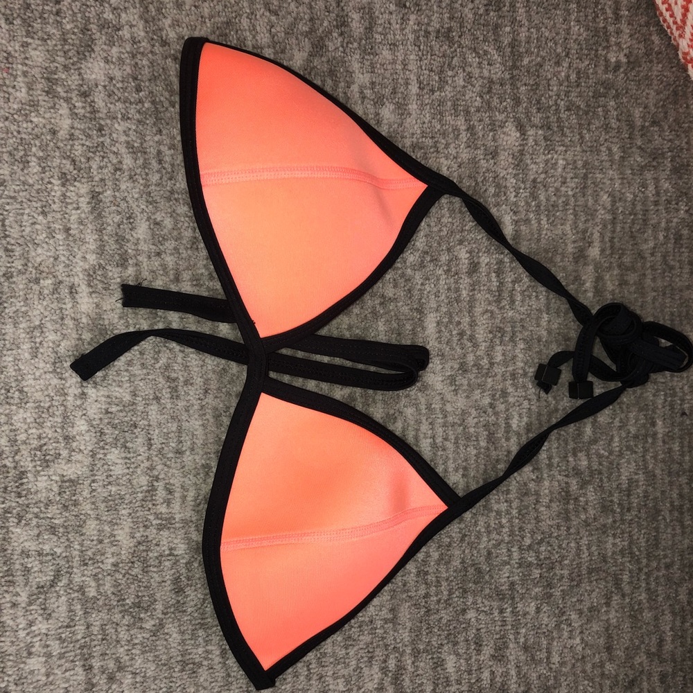Orange triangl swimsuit - Picture 3 of 5